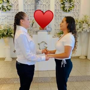 Meet your Posher, Destiny inez